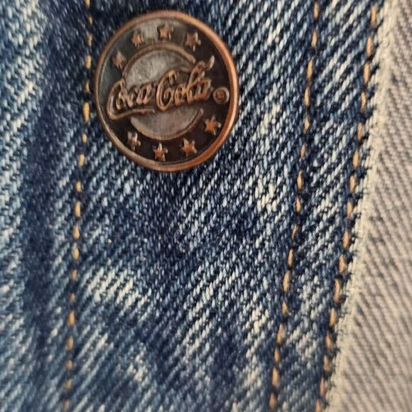 Coca-Cola Denim Trucker Jacket With Logo Buttons & Branding Vintage Size L - Picture 4 of 5